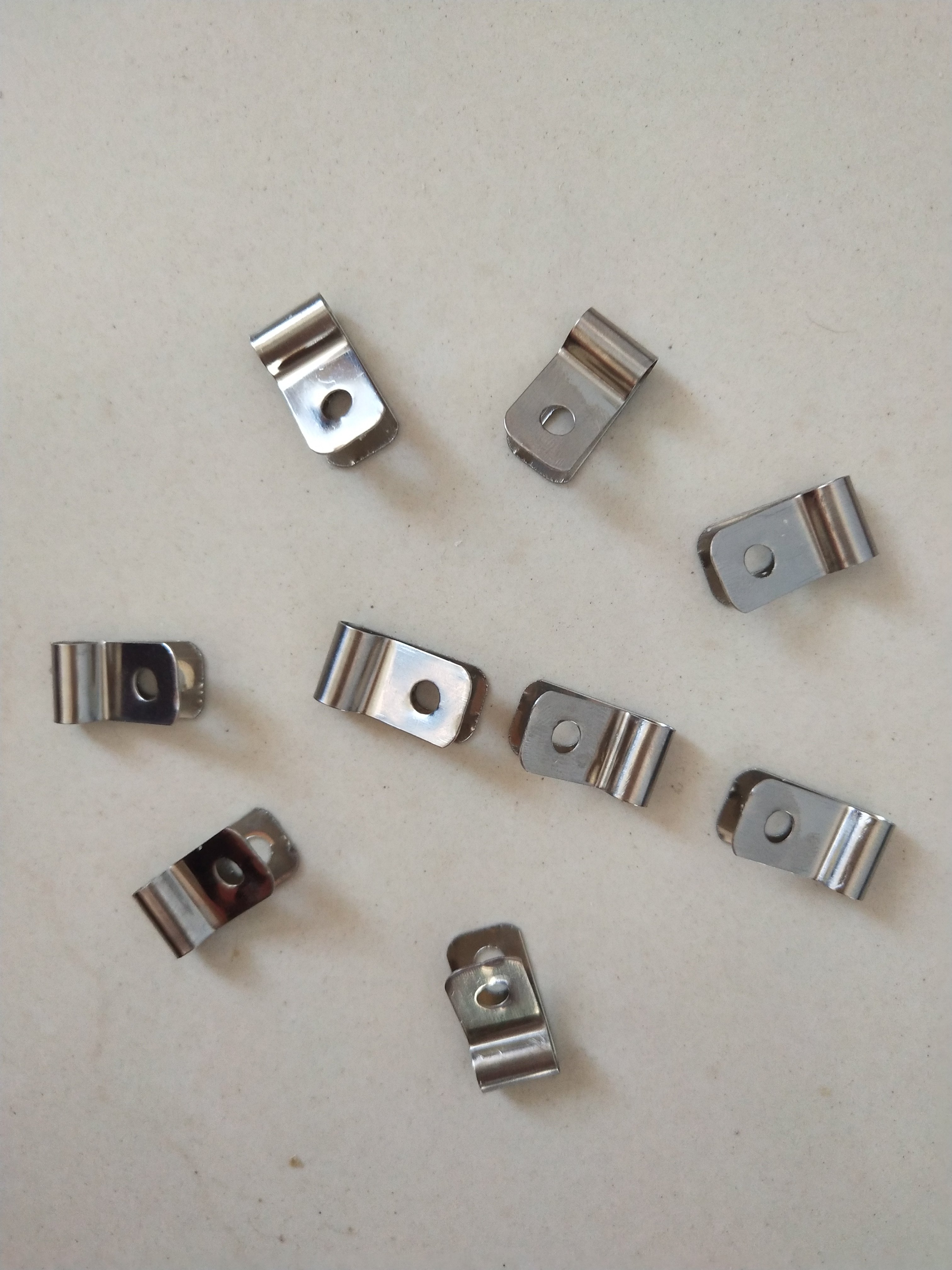 304不锈钢材质r型线夹电线固定电缆卡子m7.0端头耳接地线夹子卡扣