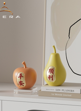 奶油风客厅玄关酒柜好寓意摆件