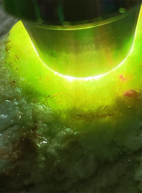 A82378 缅甸天然翡翠原石木那场口手镯料 重4公斤