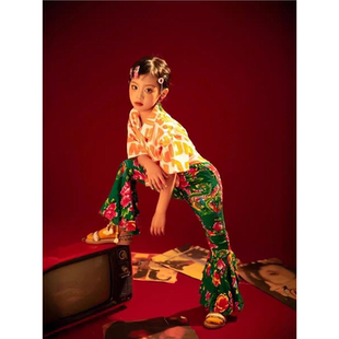 大花港风模特T台演出服名族风复古儿童7080东北摄像走秀潮服年代