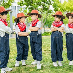 儿童演出服牛仔很忙背带裤套装小学生表演服幼儿园花童舞蹈服男女