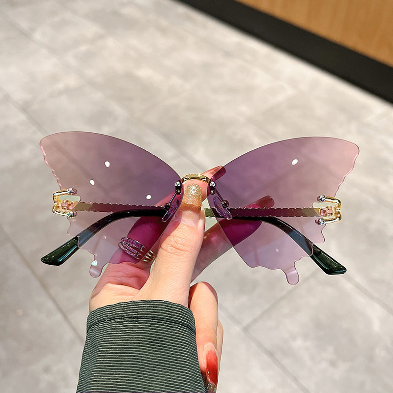2025年无框蝴蝶形太阳眼镜女翅膀时尚大框网红墨镜高级感防紫外线