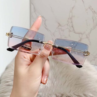 方形个性太阳眼镜女韩版渐变色无框切边网红防紫外线墨镜2026款潮