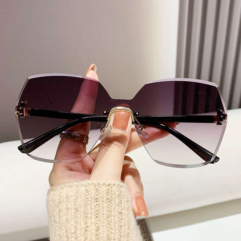 太阳镜女2025新款潮时尚大框连体切边墨镜防紫外线时尚高级感防晒