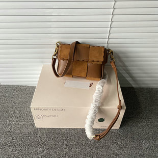 猫店下架款~真皮牛皮包包女式新款秋冬季斜挎单肩包通勤小方包