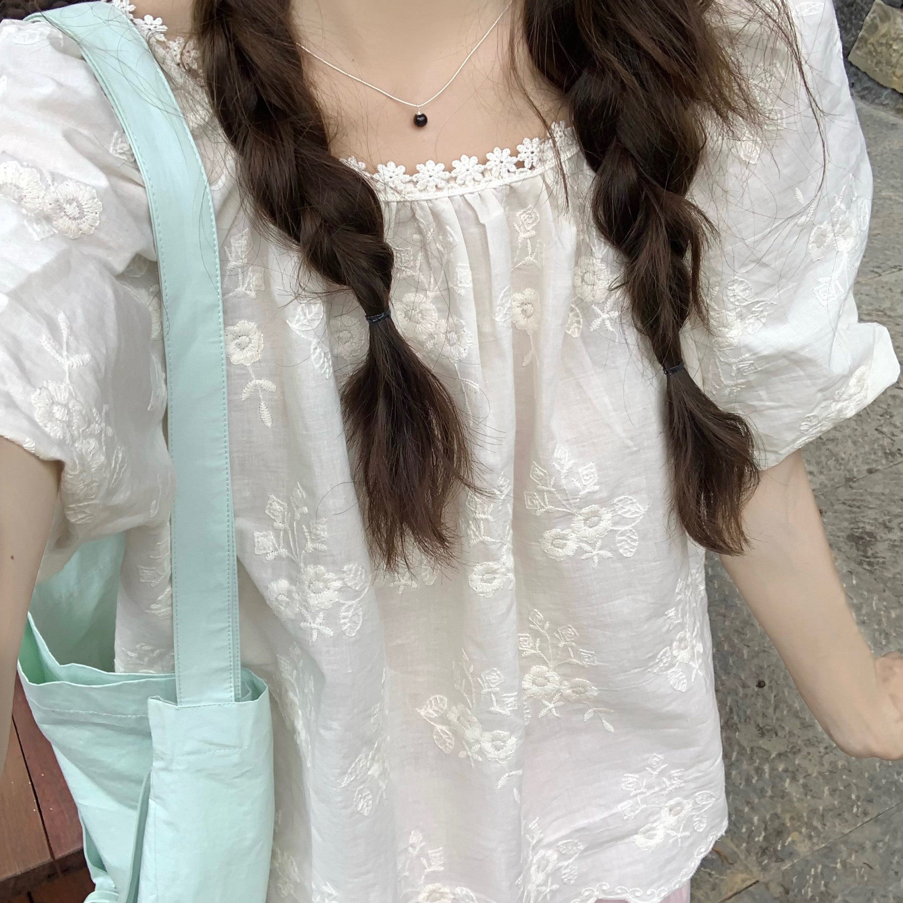 法式甜美风减龄套装女夏季2025新款蕾丝花边短袖衬衫九分裤两件套