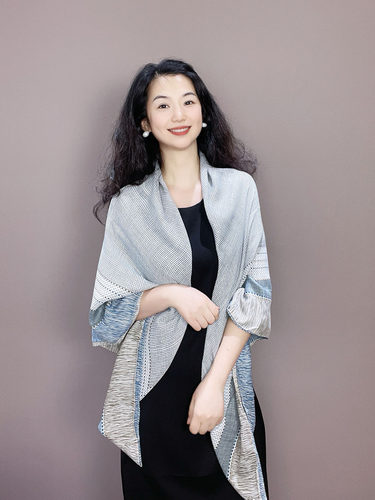 春夏季百搭小格子装饰大方巾披肩