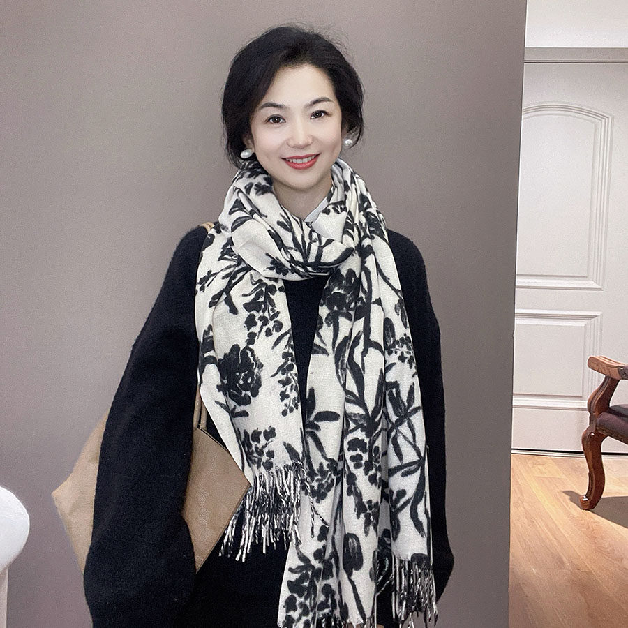 原创独家！仿羊绒围巾女冬季白色印花加厚保暖高级感围脖春秋披肩,服饰配件/皮带/帽子/围巾,围巾/丝巾/披肩,淘宝优惠券,粉丝福利购,淘宝优惠卷