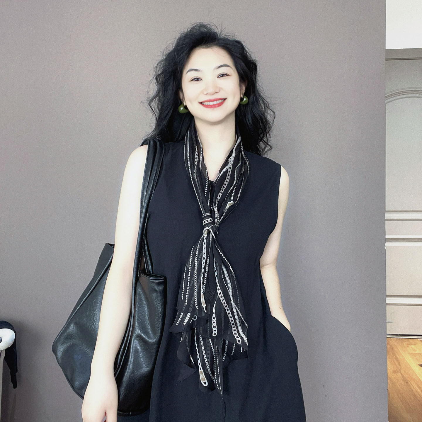 黑色乔其纱桑蚕丝真丝丝巾女士系脖高级感飘带细窄长条纱巾小围巾