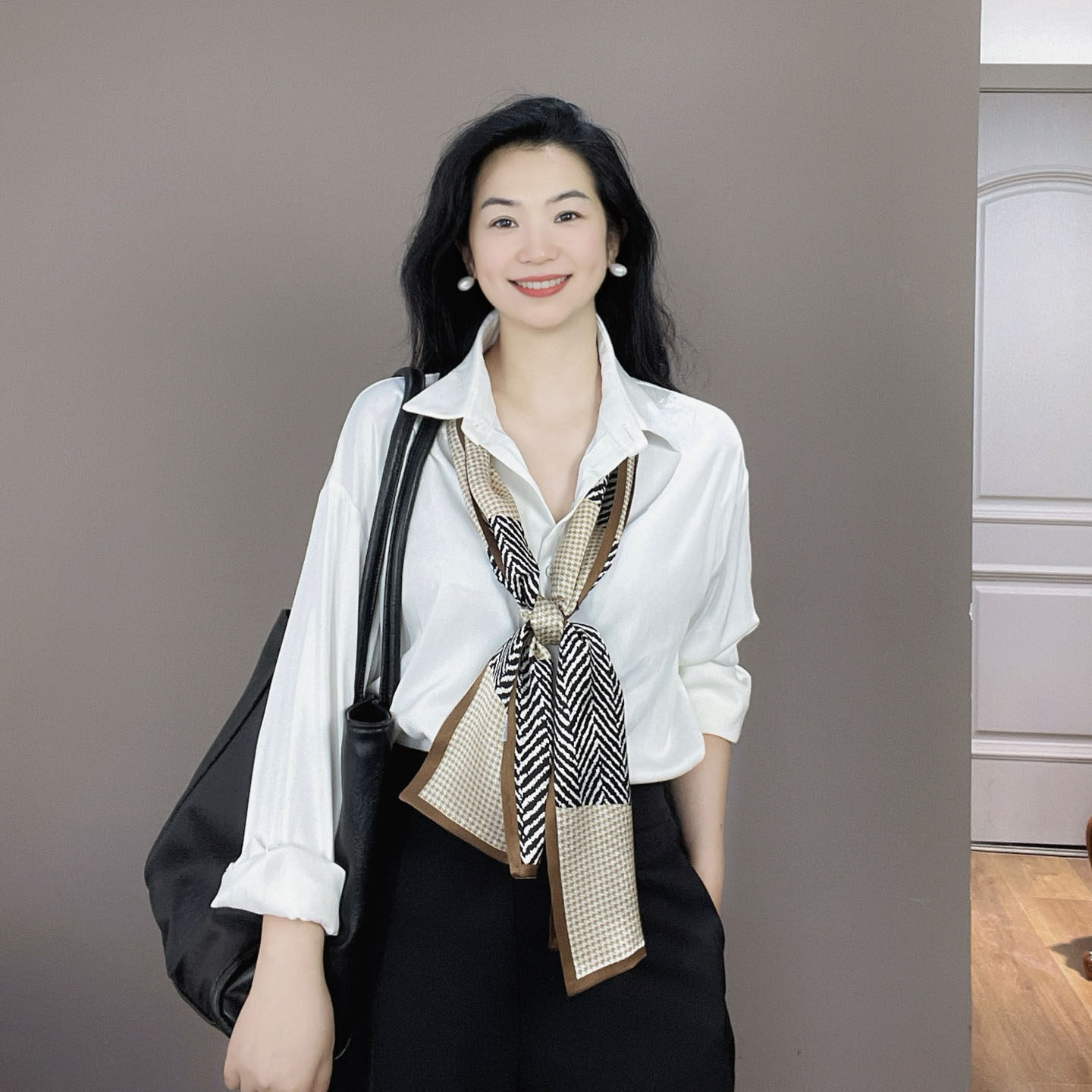 条纹千鸟格拼色长条真丝丝巾女老钱风高级感领巾100%桑蚕丝围巾图片