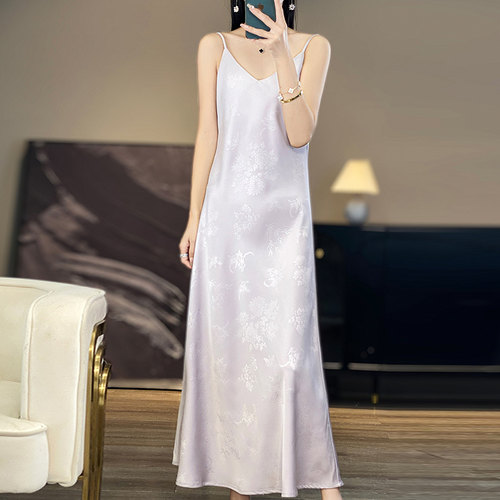 醋酸缎面提花国风吊带连衣裙