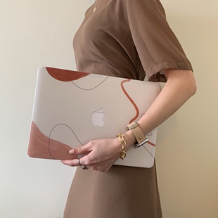 APEEL STUDIO 原创秋枫MacbookPro13电脑保护壳适用苹果笔记本壳