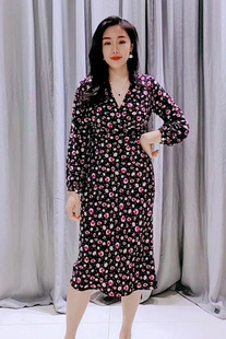 优雅女人味碎花v领包臀裙长袖连衣裙法式茶歇裙