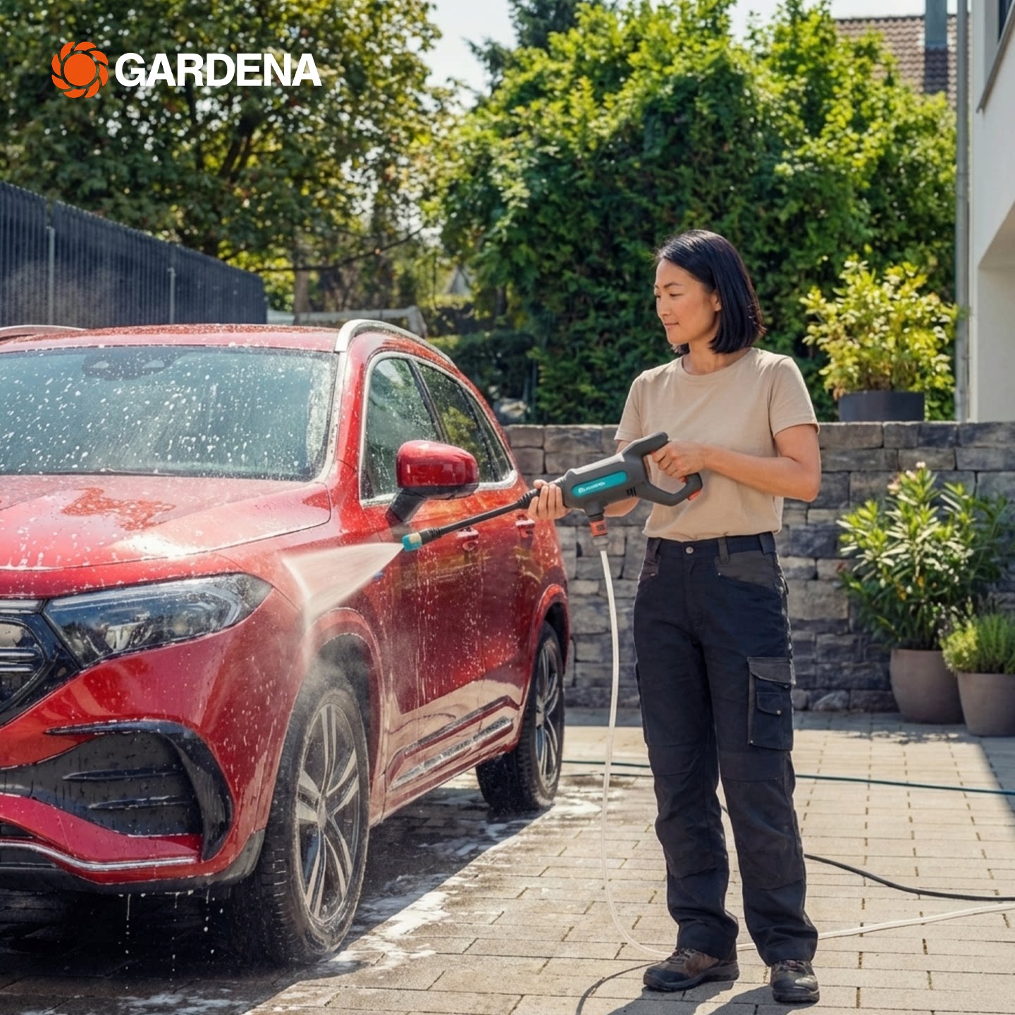德国进口GARDENA嘉丁拿无线锂电高压洗车机便携清洗水枪冲地14800