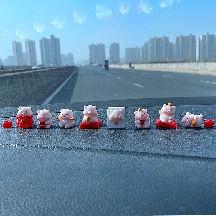 汽车摆件新款可爱小女招财