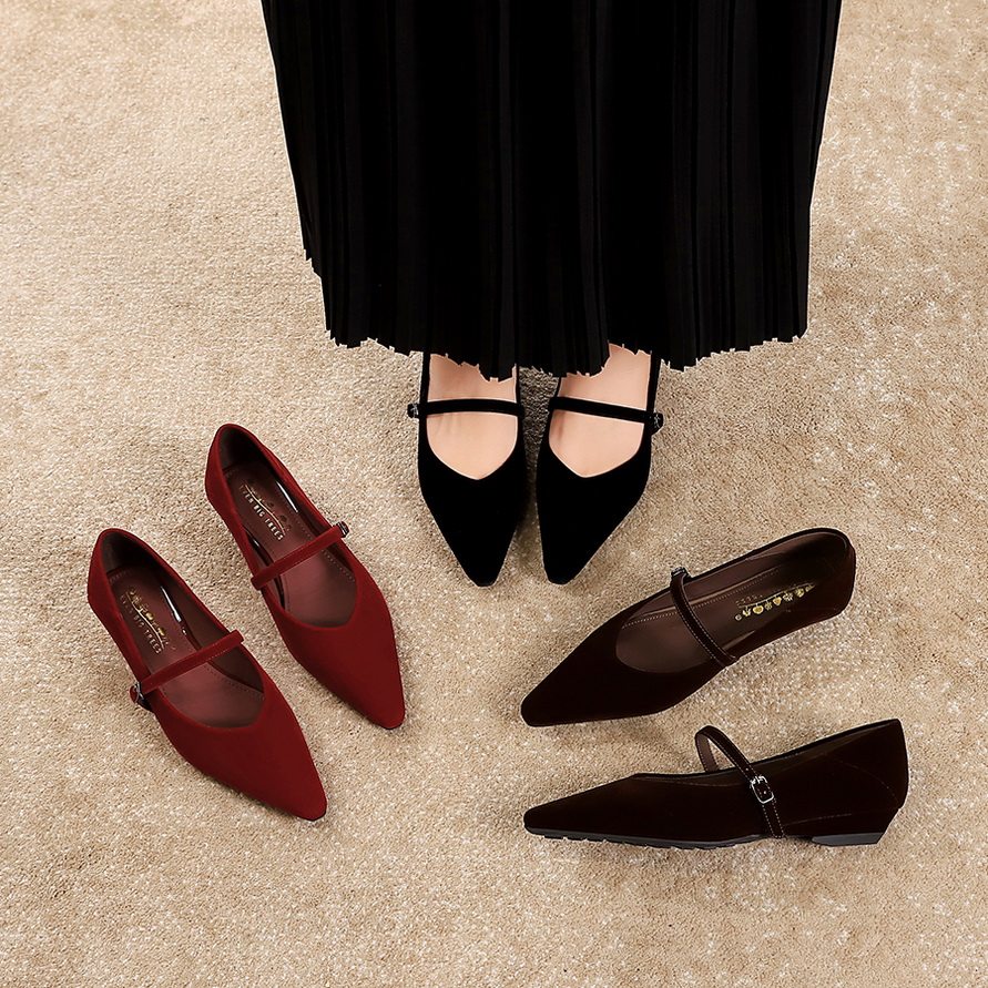 法式气质小尖头坡跟单鞋绒面通勤休闲一字带平底玛丽珍女鞋浅口鞋,女鞋,浅口单鞋,淘宝优惠券,粉丝福利购,淘宝优惠卷