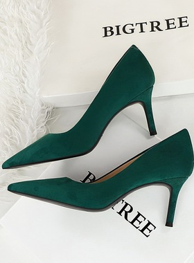 职场高跟鞋不累脚ol墨绿色2025新款绒面尖头浅口大码7厘米细跟女