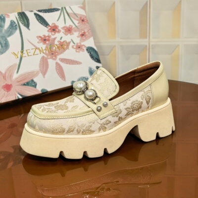 2403/5CM漆皮金断码撤柜清仓处理属夏季休闲风春季女士深口乐福鞋