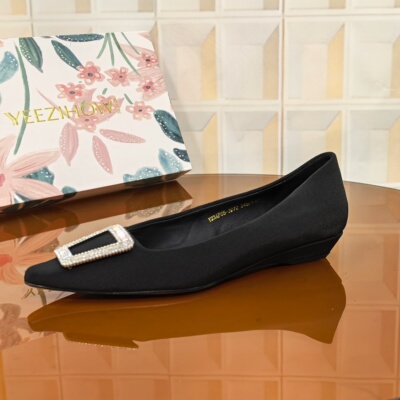 3272A/2CM搭扣法式断码撤柜清仓处理平跟水钻鞋子浅口春季女单鞋