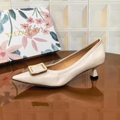 7535/3CM胎牛皮尖头断码撤柜清仓处理优雅百搭夏季单鞋极简风粗跟