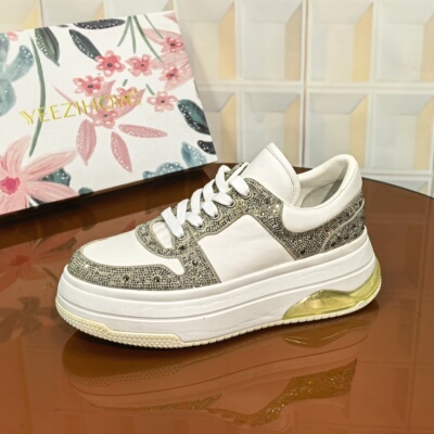 8782/5CM牛皮断码撤柜清仓处理时尚休闲鞋波普风轻奢平跟低跟运动