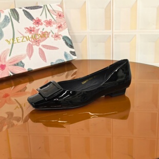 低跟胶粘春季 5607 平底鞋 撤柜清仓处理百搭漆皮法式 2CM牛漆皮断码