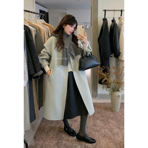 Y.JIA 伊嘉韩剧女主角高级感围巾休闲长款过膝单排扣羊毛大衣外套