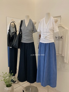 收腰显瘦V领洋气上衣 设计感露肩交叉挂脖T恤女夏季 Y.JIA 伊嘉夏季