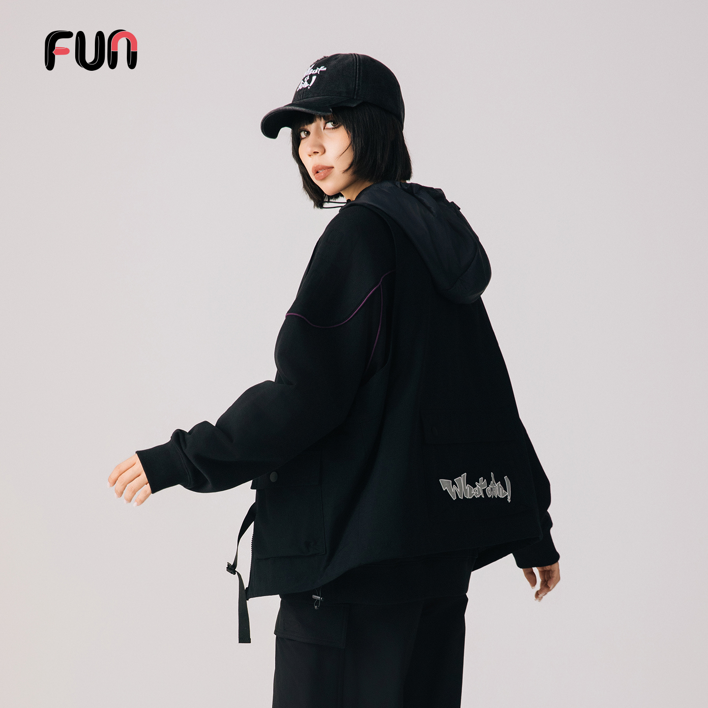 Fun2025秋冬季商场同款工装马甲女休闲坎肩多口袋机能风背心男女