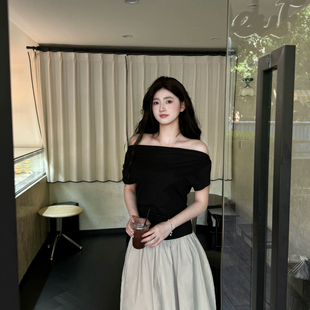 一起 优雅极美气质一字肩显瘦收腰连衣裙w1043 26夏上新法式