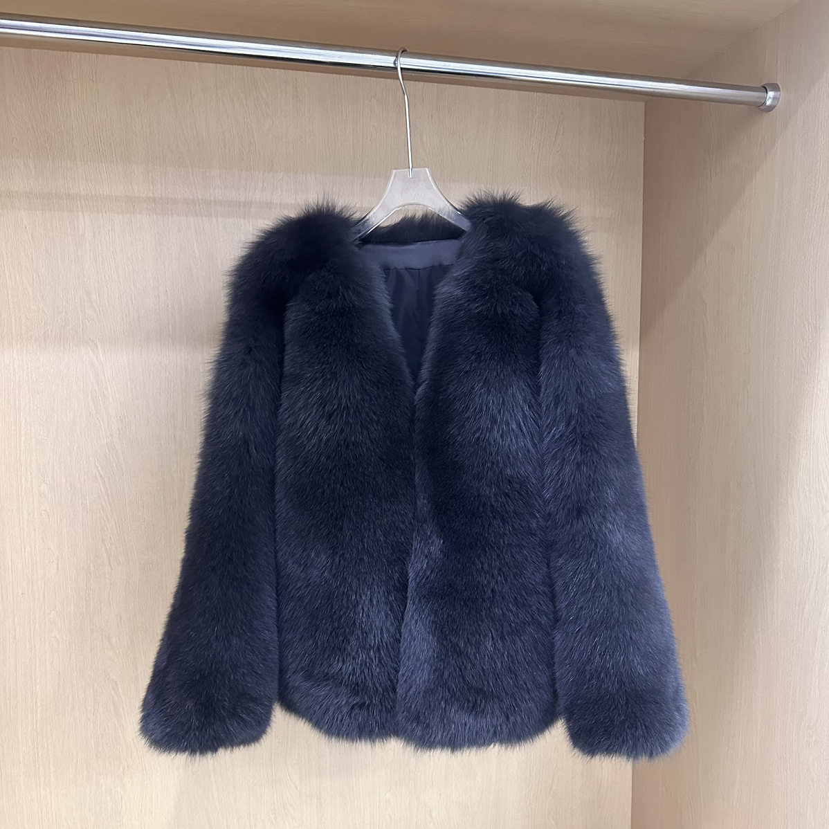 一起小众设计皮草外套(配礼品四件套)(光线下略显紫)HFP369588