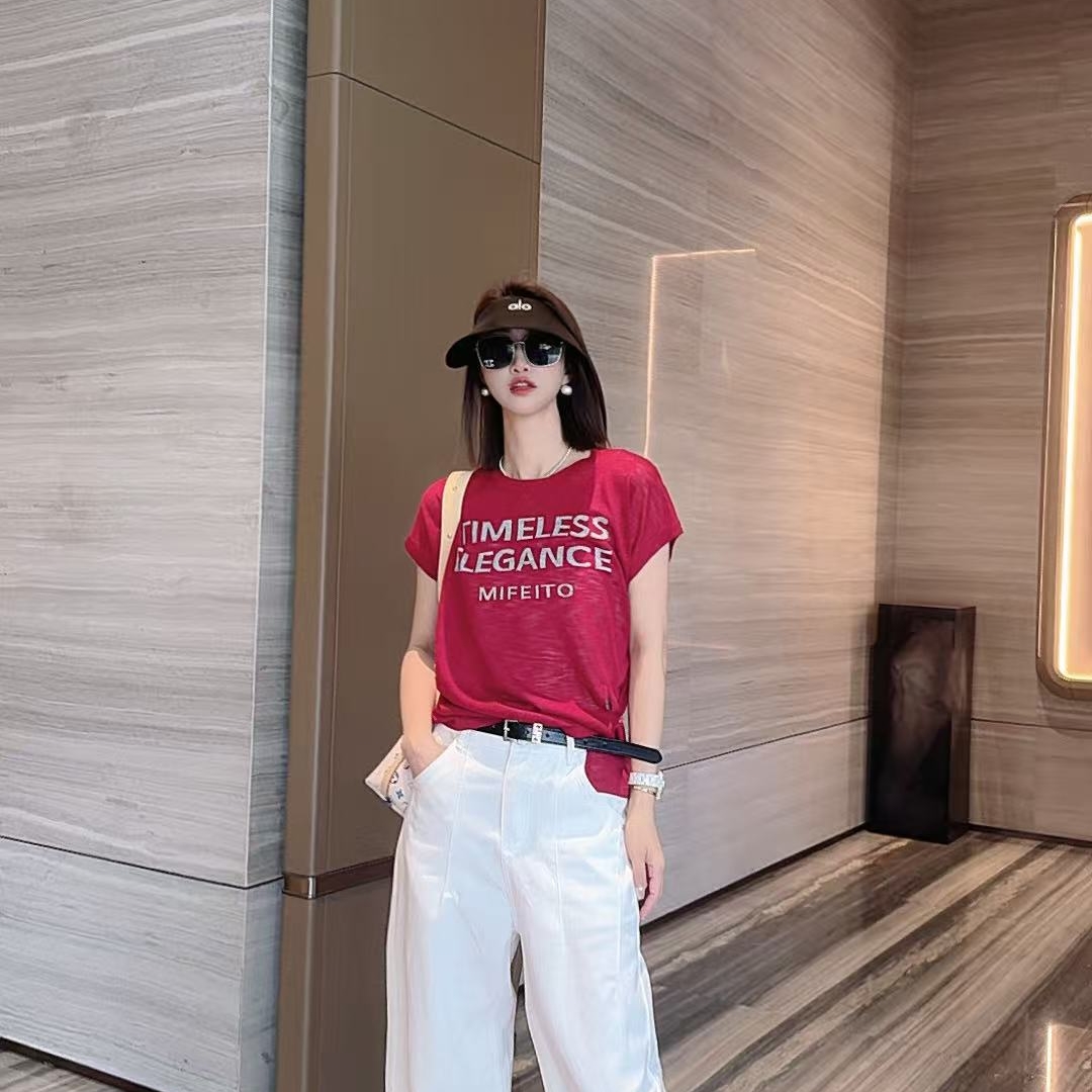 熙薇【字母跳动】2025春夏新款时尚百搭休闲设计师上衣毛衣H2342