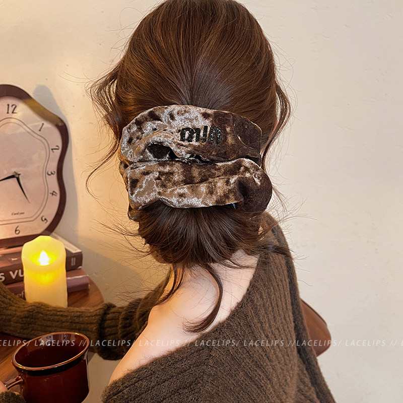 慵懒风丝绒字母发圈女高弹力大肠发绳扎头发头绳高级感皮筋发饰冬,饰品/流行首饰/时尚饰品新,发饰,淘宝优惠券,粉丝福利购,淘宝优惠卷