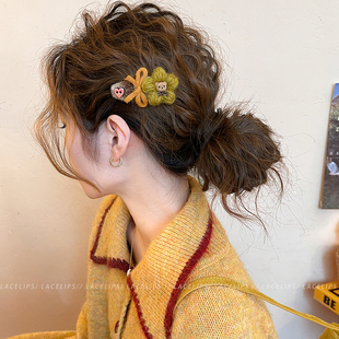 小熊花朵蝴蝶结发夹女可爱发卡刘海夹子头饰2026新款高端侧边夹冬