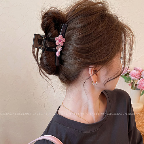 粉色闪钻花朵头发抓夹女2026新款