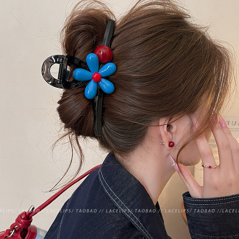 蓝色花朵圆珠头发抓夹女大号鲨鱼夹2026新款发量大高级感发夹发饰