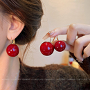 复古圣诞红色珍珠耳环女2025新款 轻奢高级感耳钉复古气质耳饰 爆款