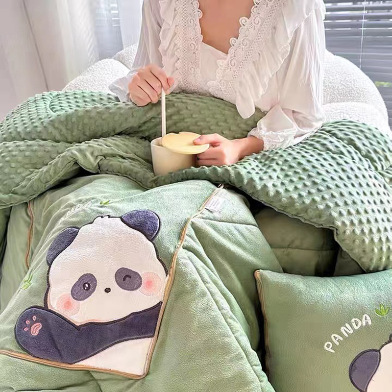 加厚豆豆绒卡通贴布绣多功能抱枕被靠枕办公室午睡沙发靠垫二合一