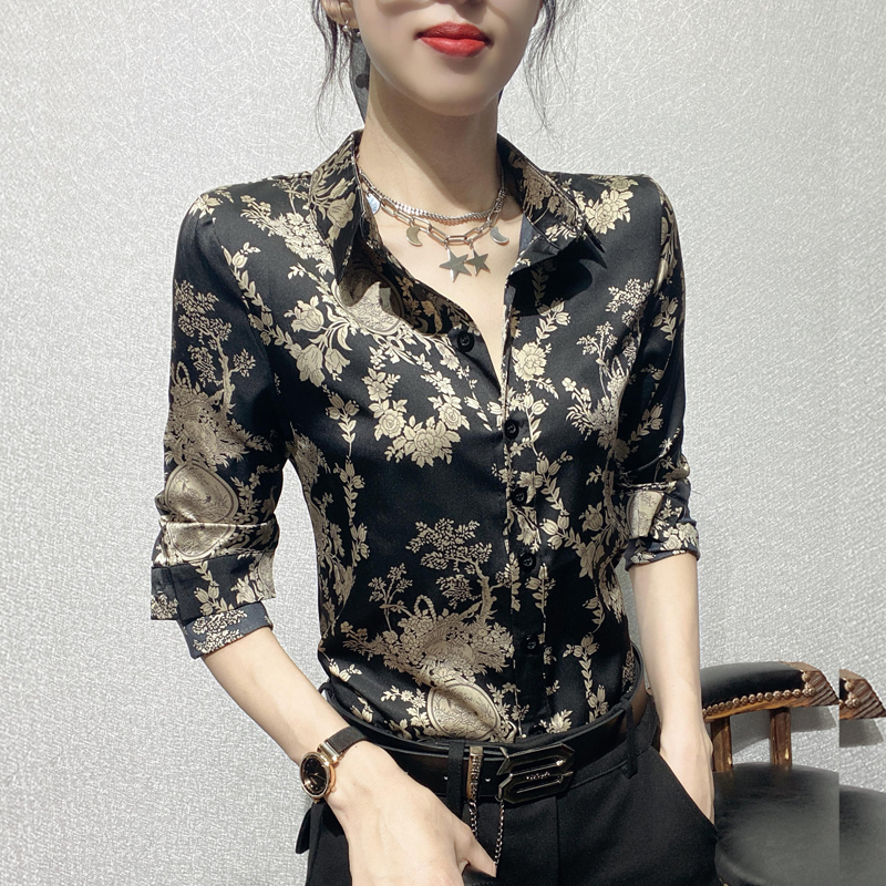 修身韩版长袖缎面女士衬衫打底衫