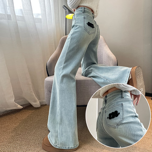 2025流行浅色弹力喇叭阔腿牛仔裤