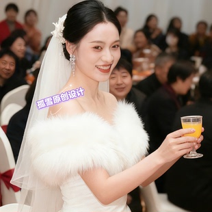 新娘结婚披风仿狐狸毛婚纱礼服旗袍小披肩环保皮草伴娘宴会斗篷冬