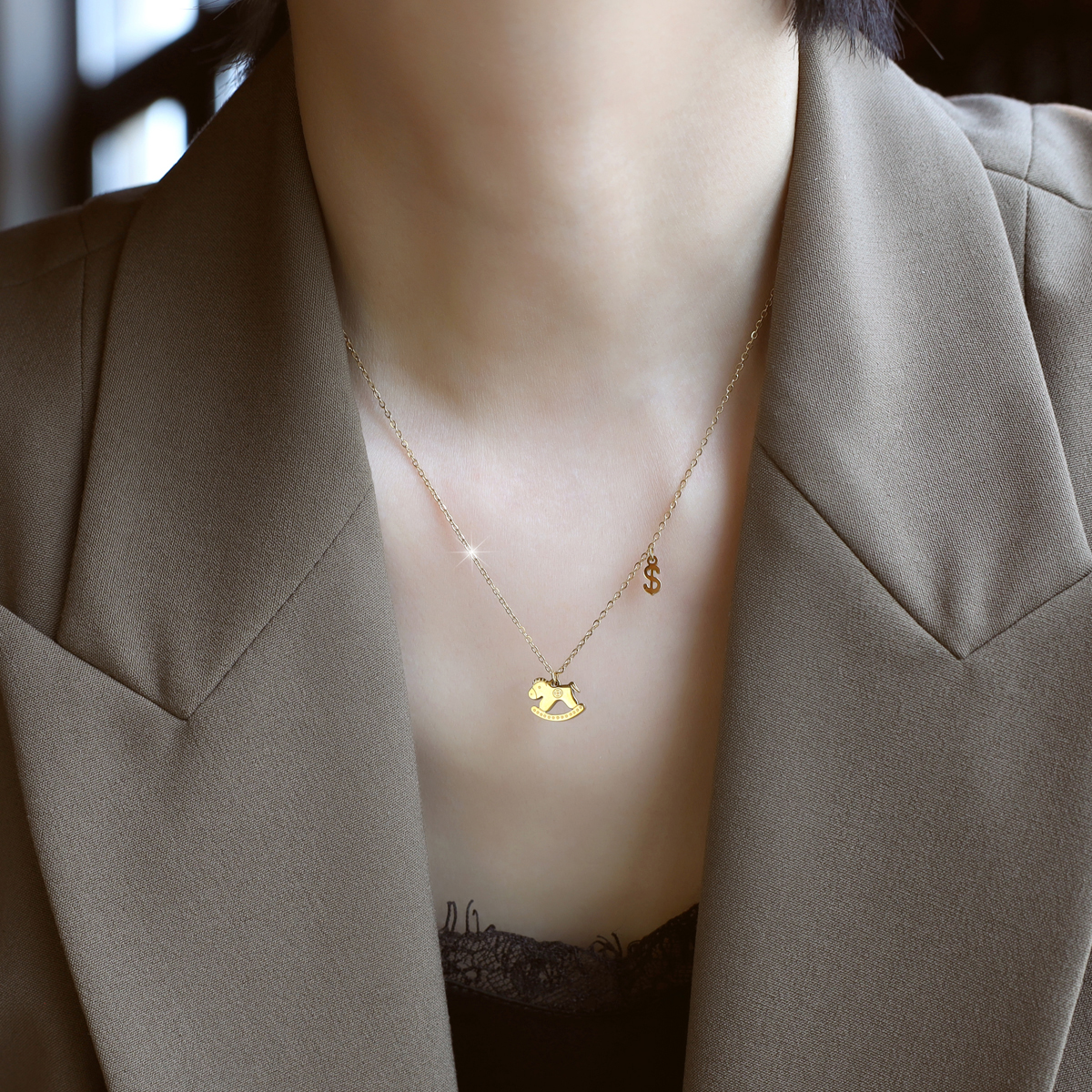 ZOXI钛钢不掉色马上有钱小马项链