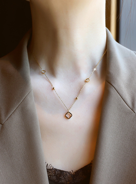 ZOXI不掉色轻奢小众四叶草项链女款2025新款网红爆款锁骨链夏天