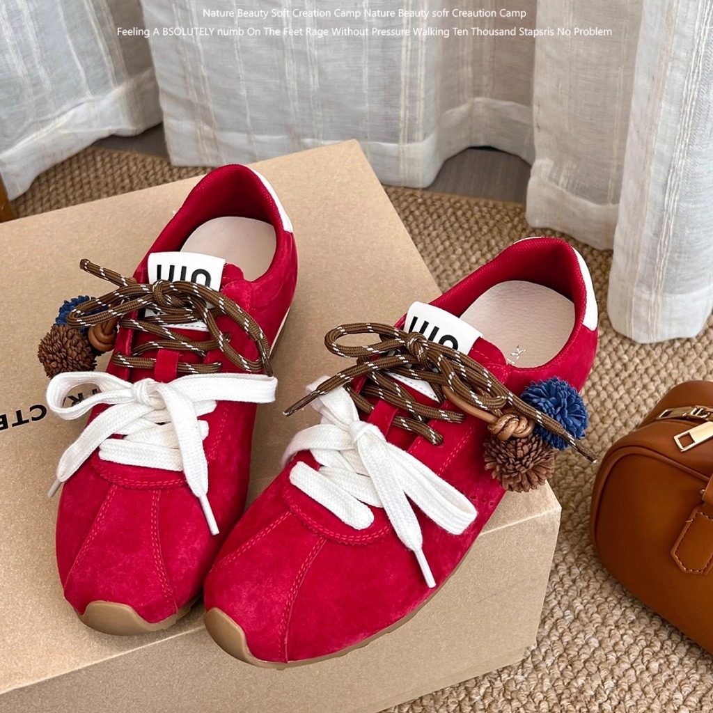 2025新款复古德训鞋女款低帮毛球流苏平底小白鞋圆头系带单鞋,女鞋,时尚芭蕾鞋,淘宝优惠券,粉丝福利购,淘宝优惠卷