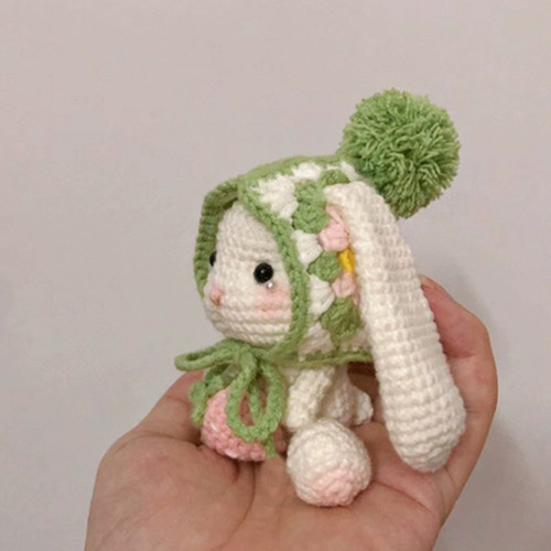 手工钩针编织垂耳兔祖母格兔子