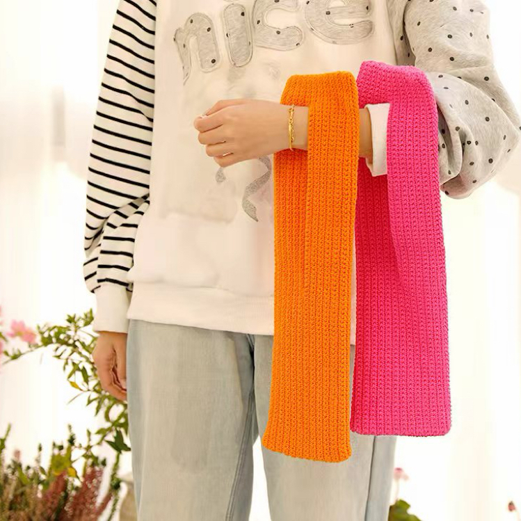 iPhone毛线编织手机包手提小包耳机包毛线diy手工钩织材料包