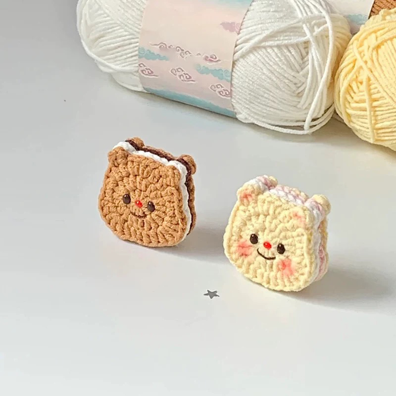 毛线钩针黄油小熊饼干手工编织diy材料包自制包挂件钥匙扣送女友