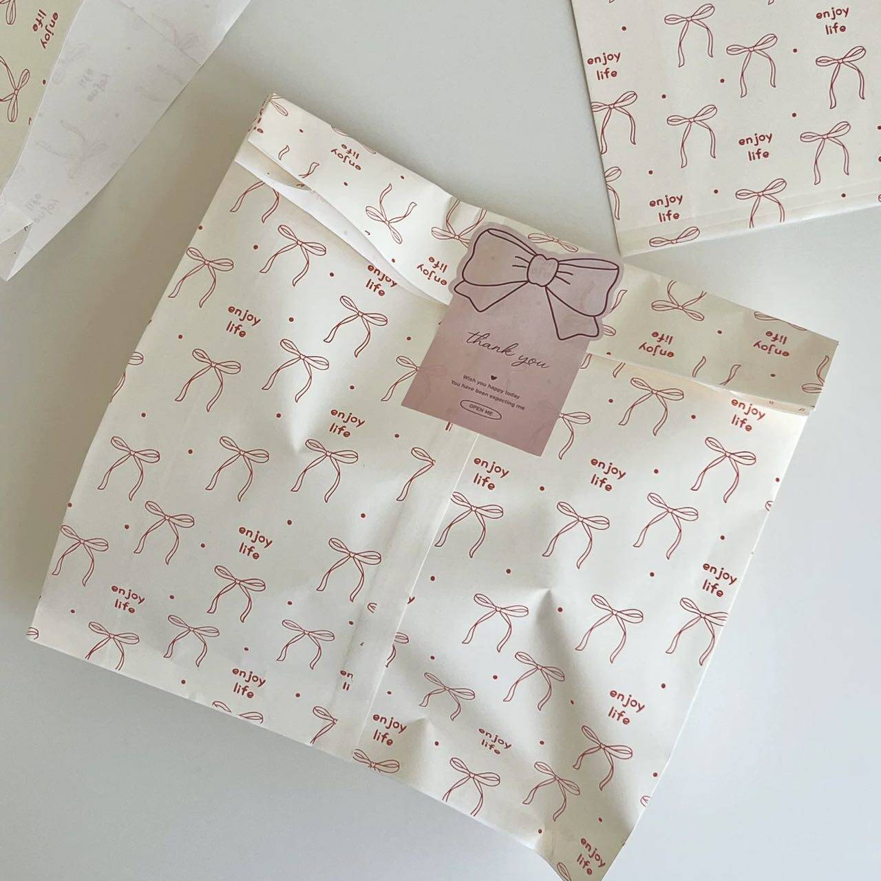 新款ins风牛皮纸袋女送闺蜜生日礼物包装袋节日礼品收纳袋子