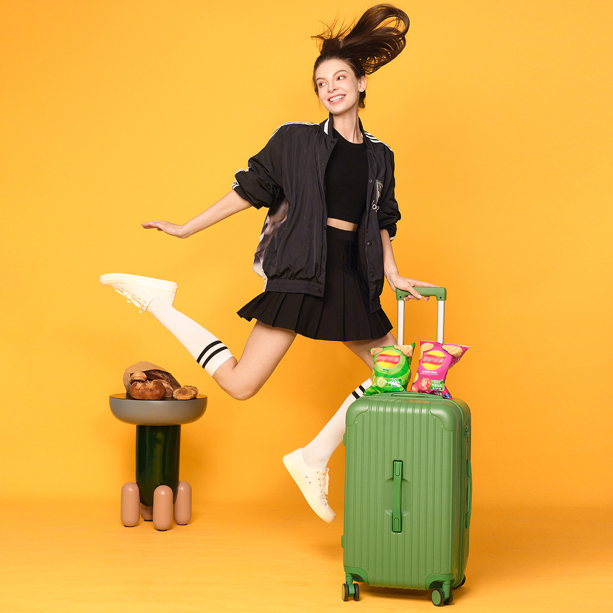 ELLE时尚行李箱运动款拉杆箱女防刮万向轮出国留学大容量箱子