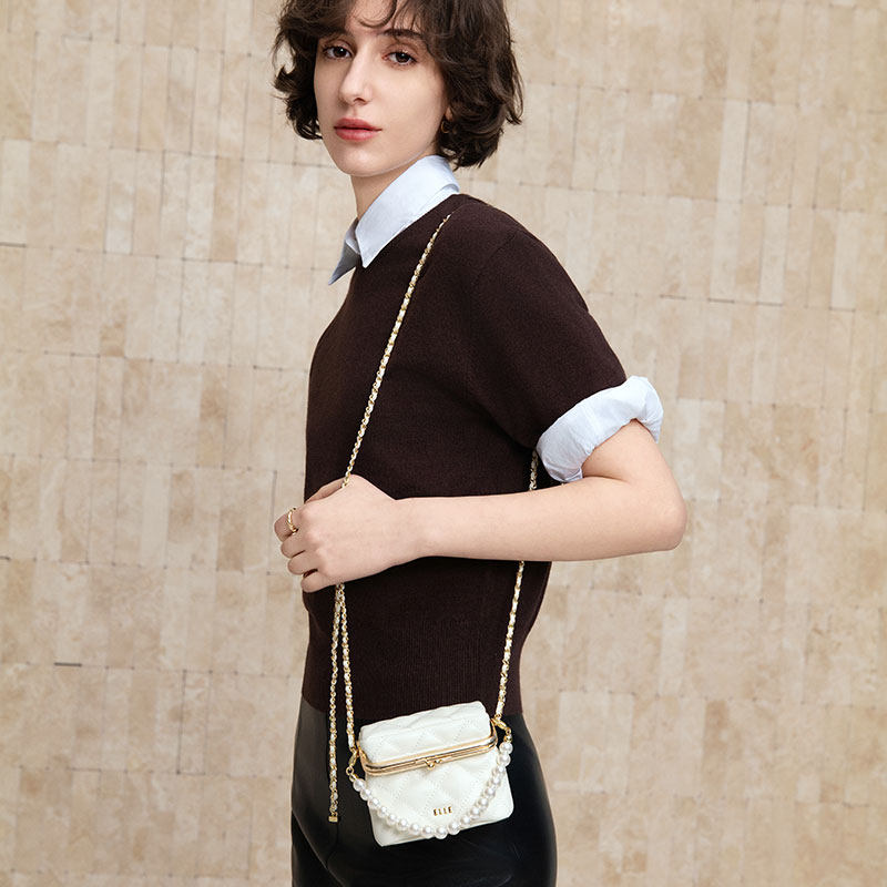 ELLE女包真皮菱格纹链条斜挎包白色小包单肩通勤包